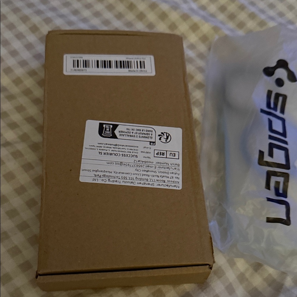 Spigen Protective Case blue color plus 4 protector screen anti spy